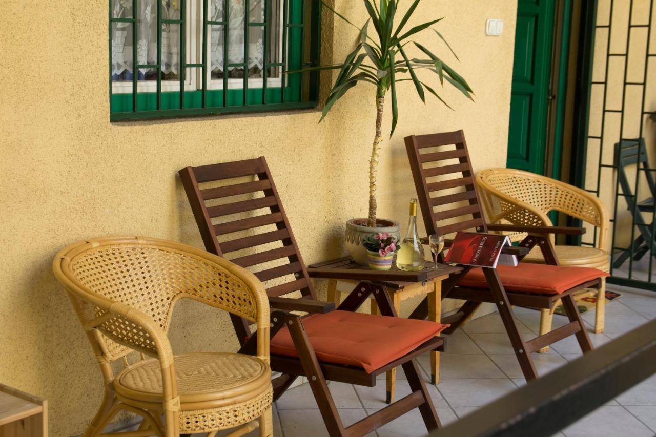 Theaterland Classic Apartments Budapesta Exterior foto